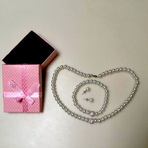 Faux Pearls Necklace Bracelet Earrings Zircon Ball Set